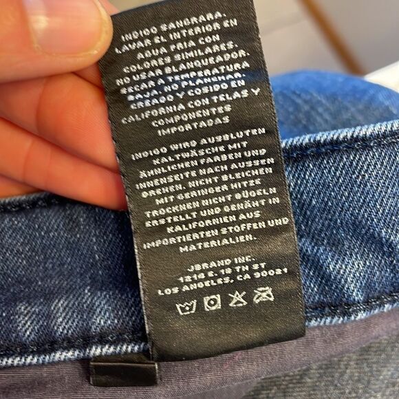 J Brand woman’s denim cut off shorts - Picture 12 of 12